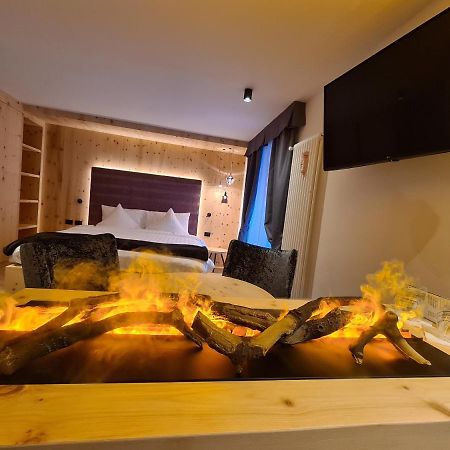 Hotel Astoria كنازاي المظهر الخارجي الصورة