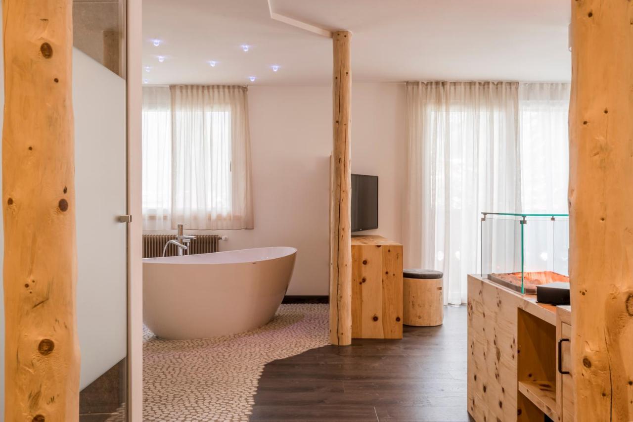 Hotel Astoria كنازاي المظهر الخارجي الصورة