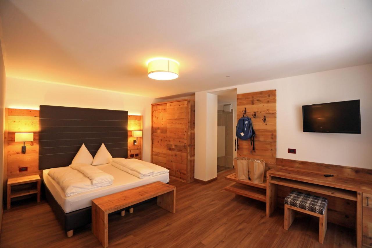 Hotel Astoria كنازاي المظهر الخارجي الصورة